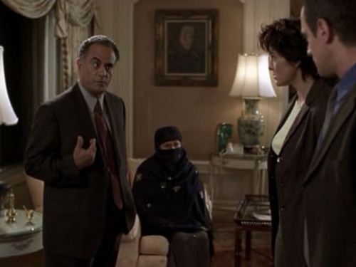 Law & Order: Special Victims Unit - S2E2: Honor