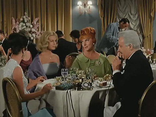 Bewitched - S1E9: Witch or Wife?