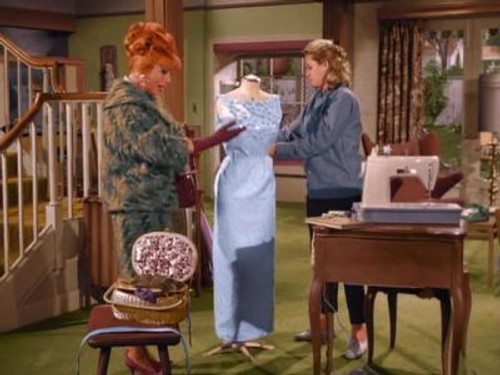 Bewitched - S2E24: Samantha the Dressmaker