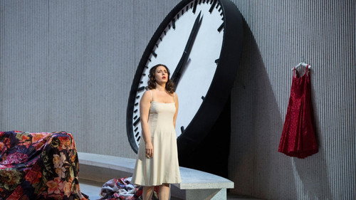 Great Performances - S46E23: Great Performances at the Met: La Traviata