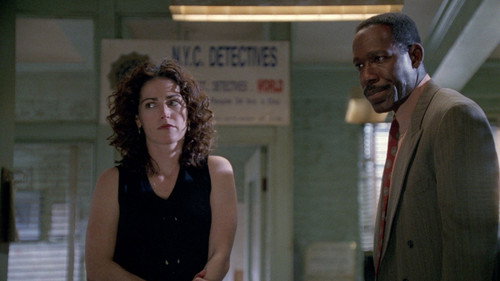 NYPD Blue - S6E19: Judas Priest