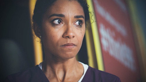 Casualty - S36E7: Broken