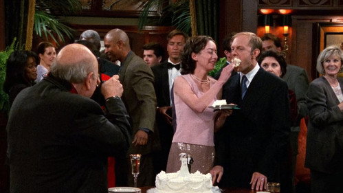 Frasier - S8E2: And the Dish Ran Away with the Spoon (2)