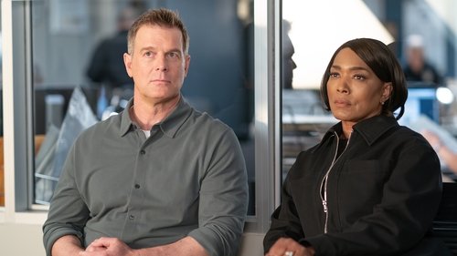 9-1-1 - S8E10: Voices