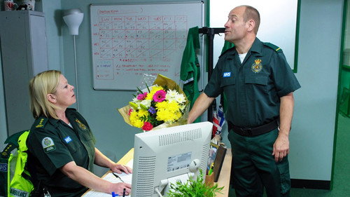 Casualty - S28E6: Scars