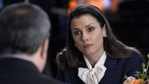 Blue Bloods - S9E20: Strange Bedfellows