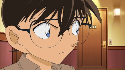 Detective Conan - S1E815: The Actress Blogger's Locked Room Case (2)
