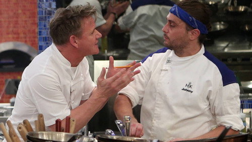 Hell's Kitchen - S16E6: Let the Catfights Begin