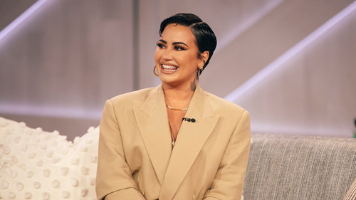 The Kelly Clarkson Show - S3E15: Demi Lovato, Kathy Hilton