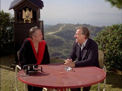Quincy, M.E. - S2E9: The Hot Dog Murder