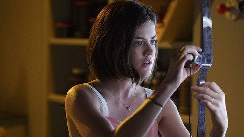 Pretty Little Liars - S6E5: She's No Angel