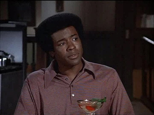Ironside - S5E7: Joss Sticks and Wedding Bells