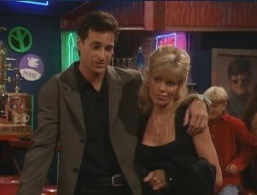 Full House - S8E8: Claire and Present Danger