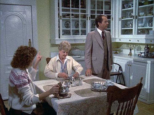 Murder, She Wrote - S1E5: It's a Dog's Life