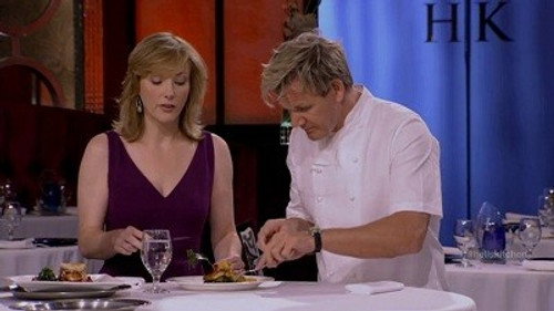 Hell's Kitchen - S10E14: 8 Chefs Compete