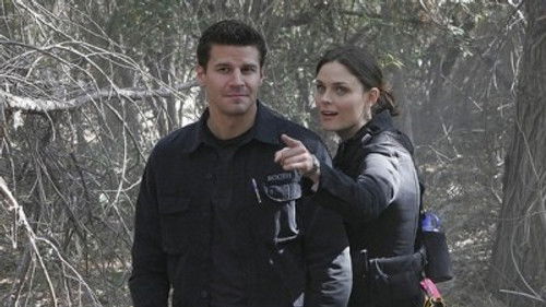 Bones - S2E10: The Headless Witch in the Woods
