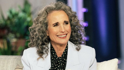 The Kelly Clarkson Show - S4E76: Andie MacDowell, Whitney Peak, Brad Meltzer, Deon Cole