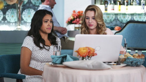Jane the Virgin - S2E12: Chapter Thirty-Four