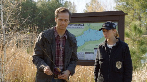NCIS - S15E20: Sight Unseen