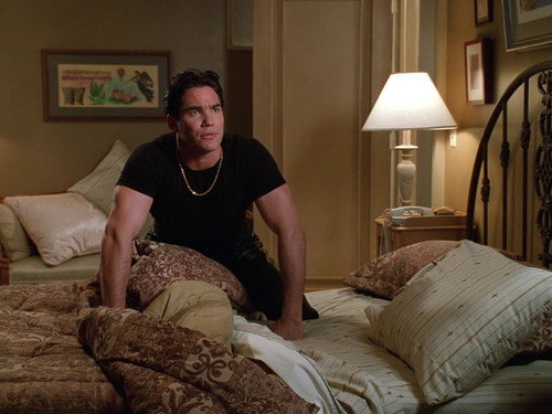 Lois & Clark: The New Adventures of Superman - S4E20: I've Got You Under My Skin