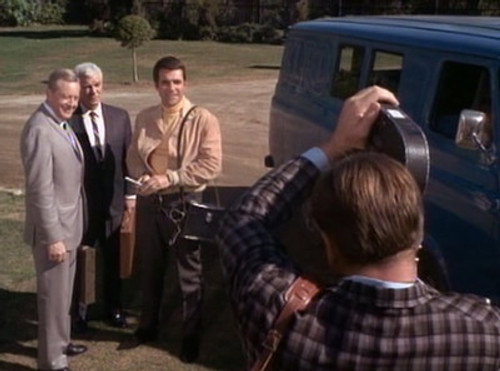 Ironside - S1E17: Force of Arms