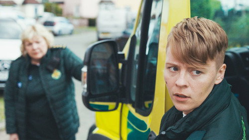 Casualty - S37E6: Enough