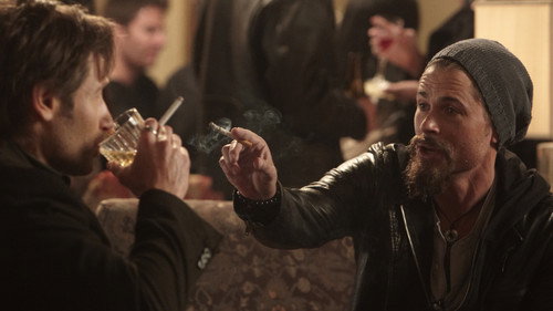 Californication - S4E2: Suicide Solution