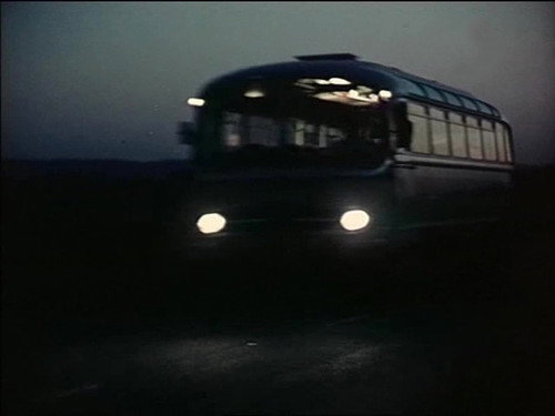 Derrick - S2E1: Mitternachtsbus