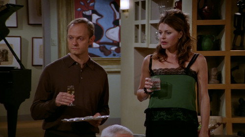 Frasier - S11E2: A Man, a Plan and a Gal: Julia
