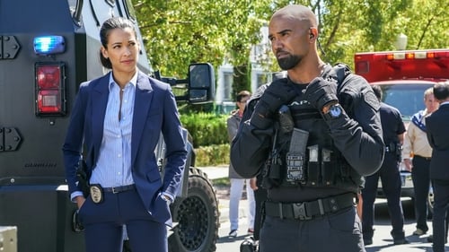 S.W.A.T. - S1E5: Imposters