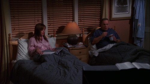 The King of Queens - S5E25: Bed Spread