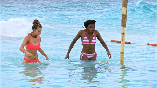 Survivor - S33E4: Who's the Sucker at the Table?