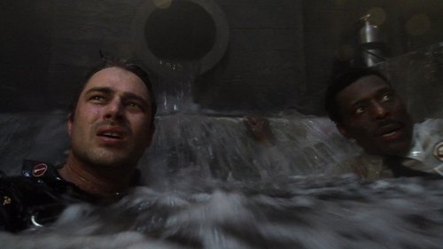 Chicago Fire - S1E23: Let Her Go