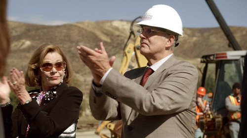 Arrested Development - S5E13: The Untethered Sole