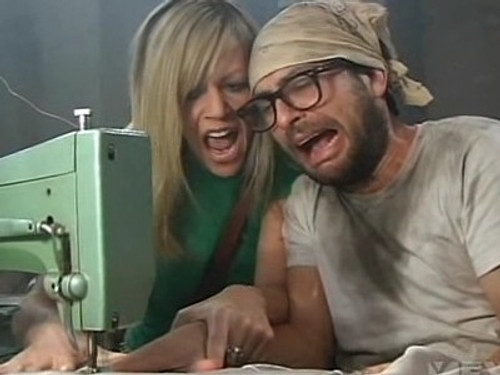 It's Always Sunny in Philadelphia - S3E5: The Aluminum Monster vs. Fatty Magoo