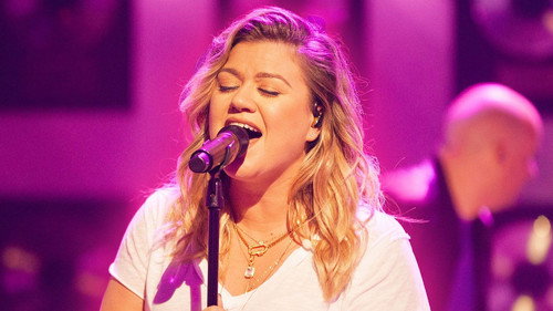 The Kelly Clarkson Show - S2E35: Sara Bareilles, Fortune Feimster, Guy Fieri