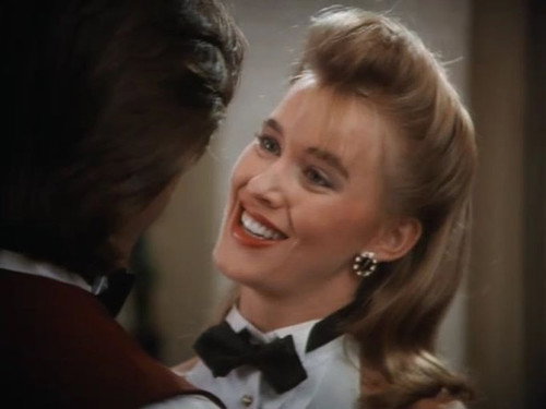 Murder, She Wrote - S8E8: A Killing in Vegas
