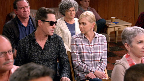 Mom - S7E4: Twirly Flippy Men and a Dirty Bird
