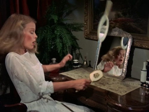 Charlie's Angels - S4E14: Of Ghosts and Angels