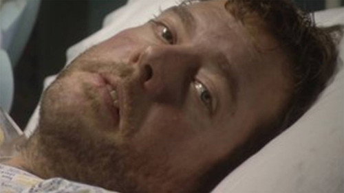 Casualty - S15E29: Kindness of Strangers