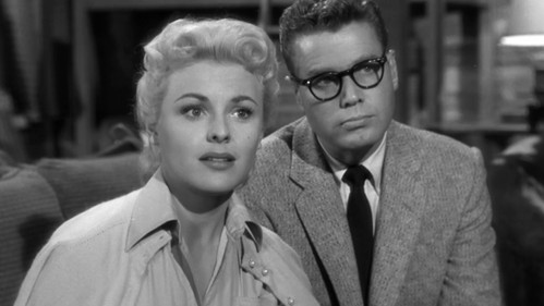 Perry Mason - S1E20: The Case of the Lonely Heiress