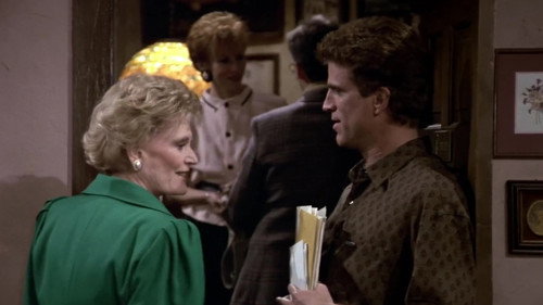 Cheers - S8E13: Sammy and the Professor