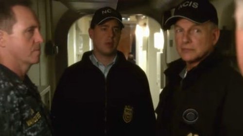 NCIS - S10E19: Squall