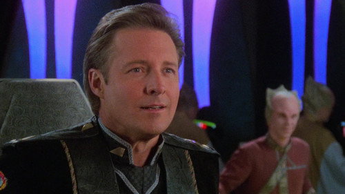 Babylon 5 - S3E18: Walkabout