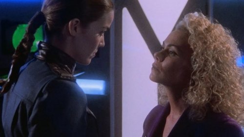 Babylon 5 - S1E4: Infection
