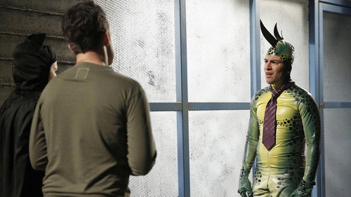 New Girl - S3E6: Keaton
