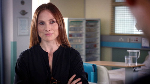 Holby City - S19E14: Aces High