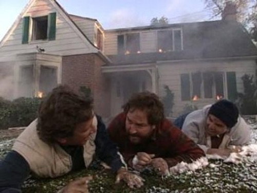 Home Improvement - S4E18: A House Divided