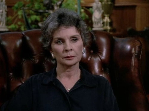 Murder, She Wrote - S5E21: Mirror, Mirror, On the Wall (1)