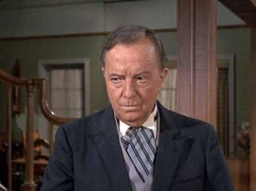 Bewitched - S6E6: Naming Samantha's New Baby